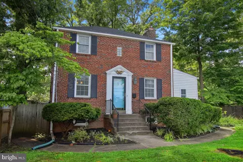 8818 Flower Ave, Silver Spring, MD 20901