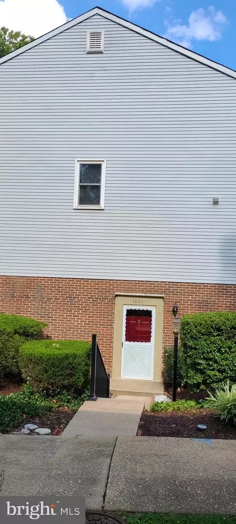 3800 Gateway Ter #41, Burtonsville, MD 20866