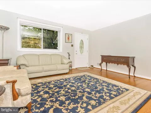 240 Hannes St, Silver Spring, MD 20901 photo 5