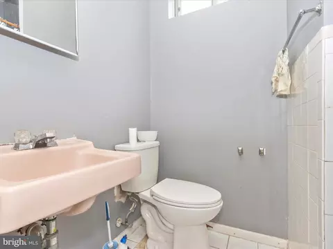 240 Hannes St, Silver Spring, MD 20901 photo 37