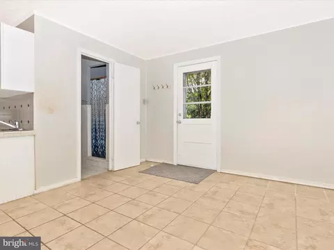 240 Hannes St, Silver Spring, MD 20901 photo 31