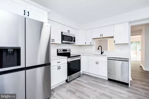 11409 Encore Dr, Silver Spring, MD 20901 photo 7