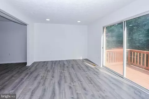 11409 Encore Dr, Silver Spring, MD 20901 photo 13