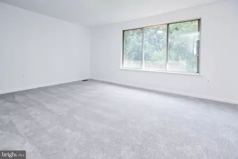 11409 Encore Dr, Silver Spring, MD 20901 photo 19