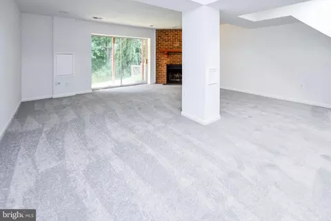 11409 Encore Dr, Silver Spring, MD 20901 photo 35