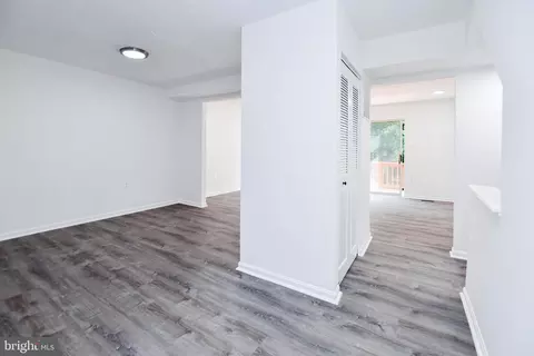 11409 Encore Dr, Silver Spring, MD 20901 photo 17
