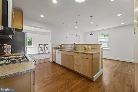 10122 Greenock Rd, Silver Spring, MD 20901 photo 6