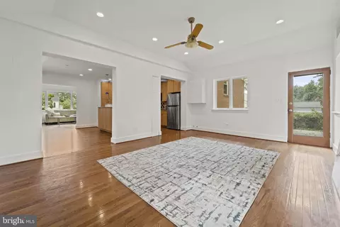 10122 Greenock Rd, Silver Spring, MD 20901 photo 8