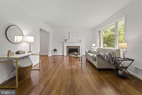 10122 Greenock Rd, Silver Spring, MD 20901 photo 3