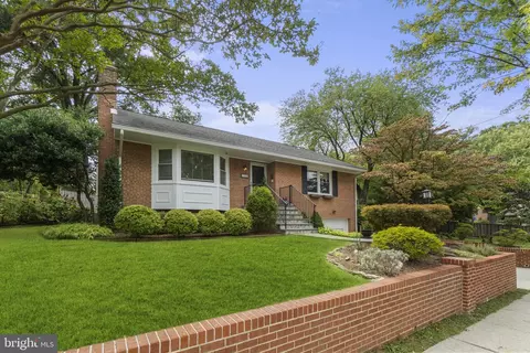 1008 Lanark Way, Silver Spring, MD 20901