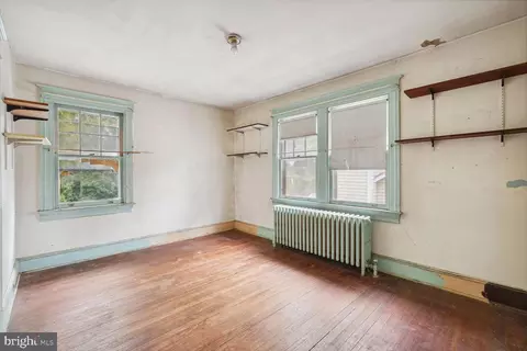 1913 Locust Grove Rd, Silver Spring, MD 20910 photo 14