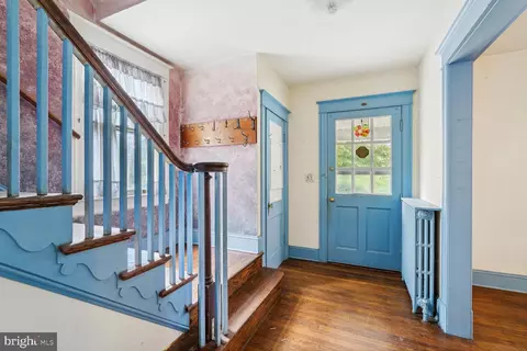 1913 Locust Grove Rd, Silver Spring, MD 20910 photo 5