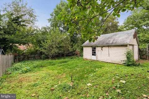 1913 Locust Grove Rd, Silver Spring, MD 20910 photo 29