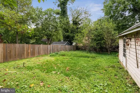 1913 Locust Grove Rd, Silver Spring, MD 20910 photo 28