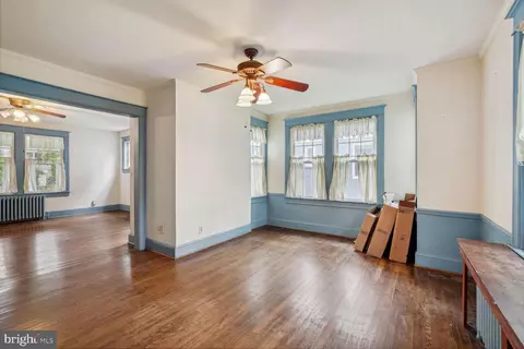 1913 Locust Grove Rd, Silver Spring, MD 20910 photo 9