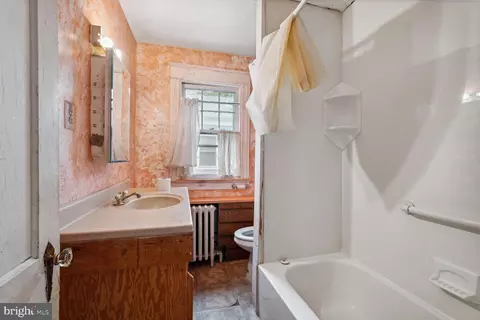 1913 Locust Grove Rd, Silver Spring, MD 20910 photo 20