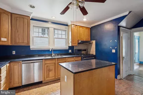 1913 Locust Grove Rd, Silver Spring, MD 20910 photo 11