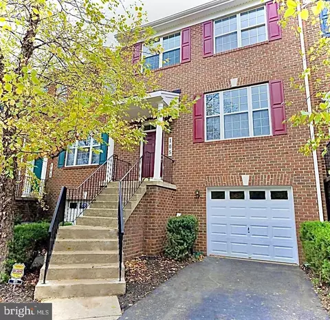 105 Sandberry Ct, Gaithersburg, MD 20878