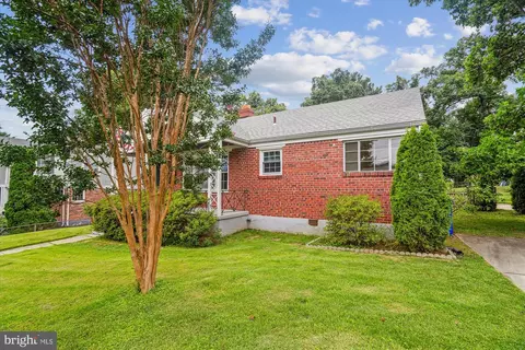 2514 Jennings Rd, Silver Spring, MD 20902 photo 3