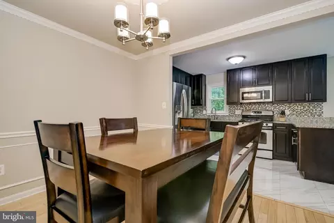 29 Castle Cliff Ct, Silver Spring, MD 20904 photo 17