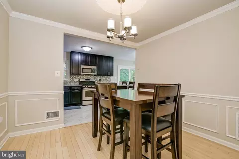 29 Castle Cliff Ct, Silver Spring, MD 20904 photo 16