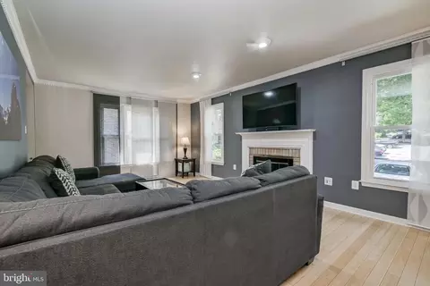 29 Castle Cliff Ct, Silver Spring, MD 20904 photo 15