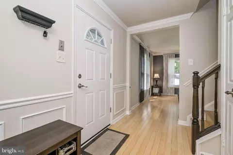 29 Castle Cliff Ct, Silver Spring, MD 20904 photo 9