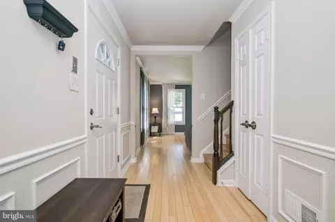 29 Castle Cliff Ct, Silver Spring, MD 20904 photo 6