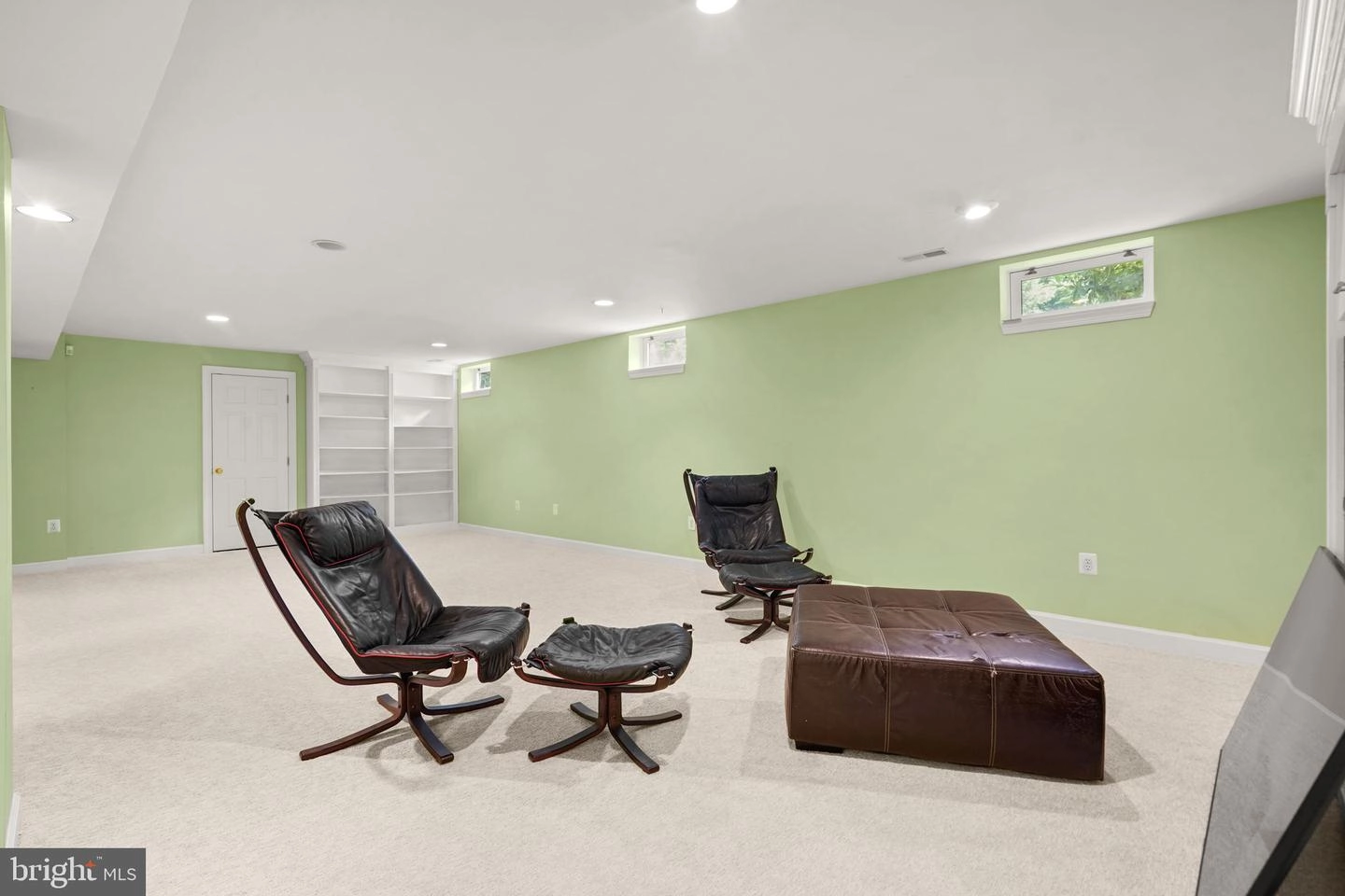 920 Brick Manor Cir, Silver Spring, MD 20905 photo 44