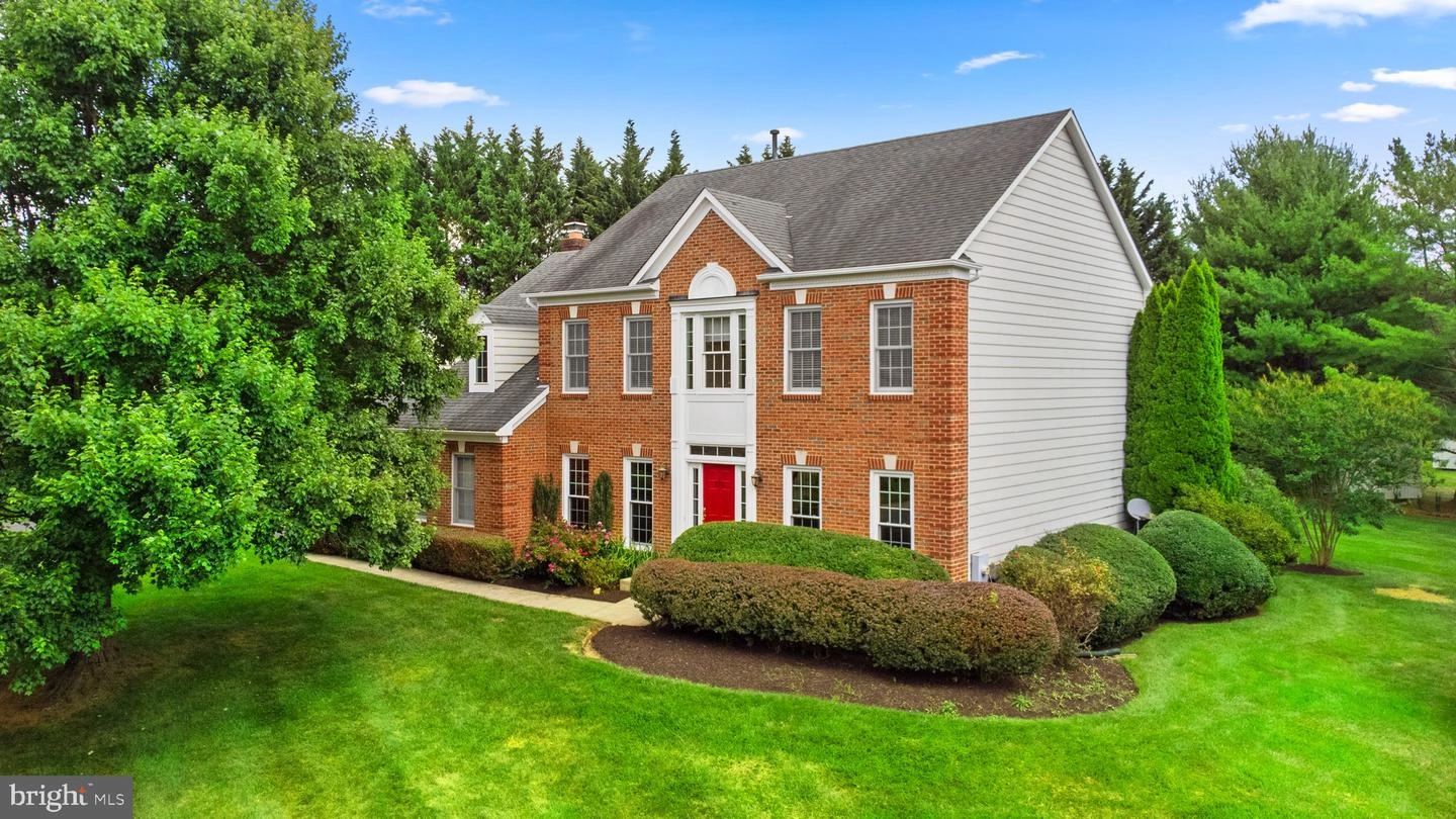 920 Brick Manor Cir, Silver Spring, MD 20905 photo 1