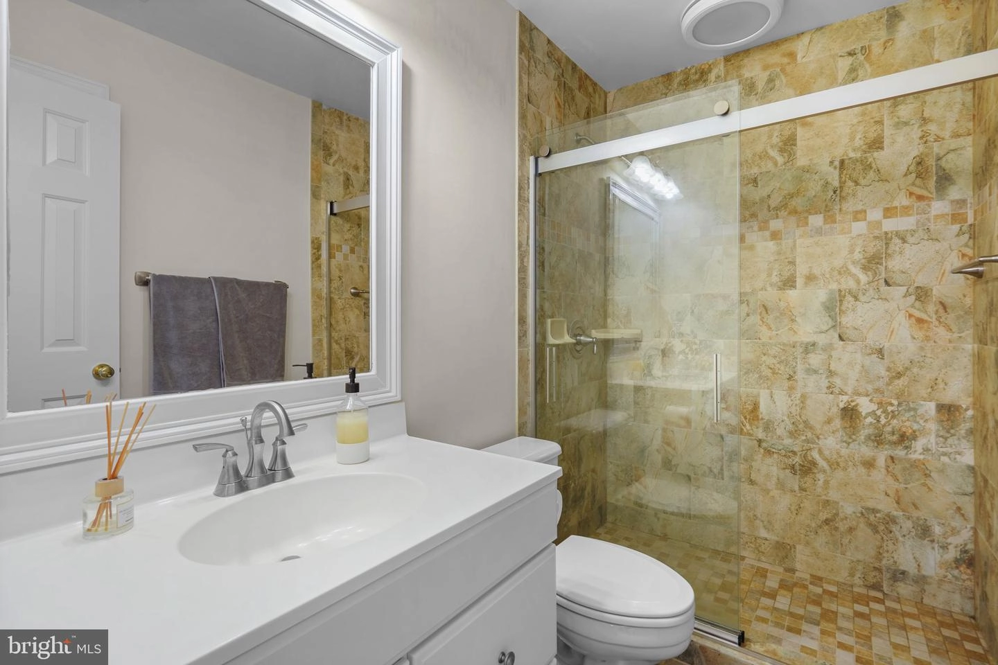 920 Brick Manor Cir, Silver Spring, MD 20905 photo 39