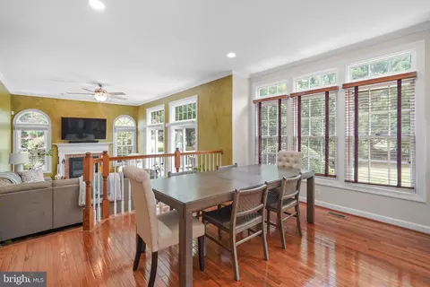 920 Brick Manor Cir, Silver Spring, MD 20905 photo 17