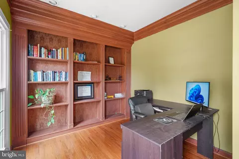 920 Brick Manor Cir, Silver Spring, MD 20905 photo 6