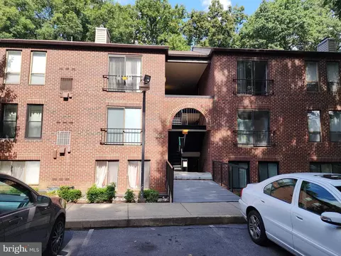 605 Hudson Ave #322, Takoma Park, MD 20912