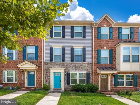 22213 Broadway Ave, Clarksburg, MD 20871