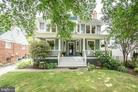 113 Quincy St, Chevy Chase, MD 20815