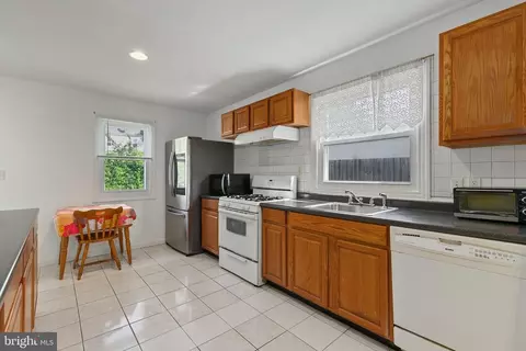 4503 Randolph Rd, Silver Spring, MD 20906 photo 6