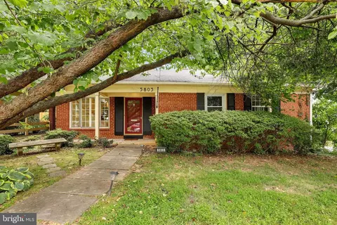 5803 Ogden Rd, Bethesda, MD 20816