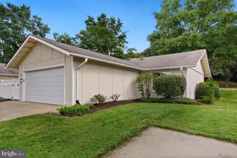 3613 Chorley Woods Way #6-B, Silver Spring, MD 20906