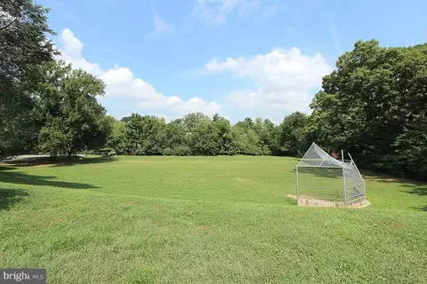 2901 Daniel Rd, Chevy Chase, MD 20815 photo 1