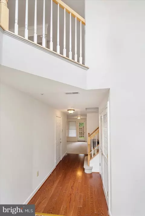 2119 Chippewa Pl, Silver Spring, MD 20906 photo 3