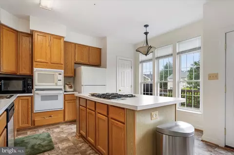 2119 Chippewa Pl, Silver Spring, MD 20906 photo 15
