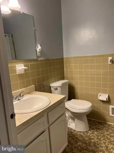 1425 Chilton Dr, Silver Spring, MD 20904 photo 36