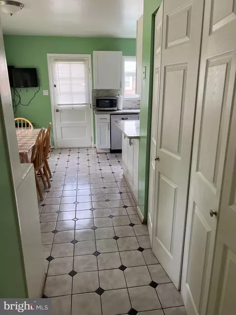 1425 Chilton Dr, Silver Spring, MD 20904 photo 10