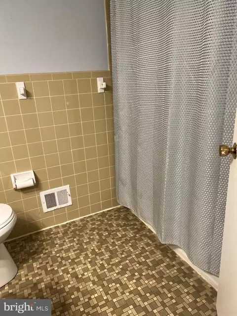1425 Chilton Dr, Silver Spring, MD 20904 photo 35