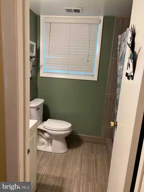 1425 Chilton Dr, Silver Spring, MD 20904 photo 40