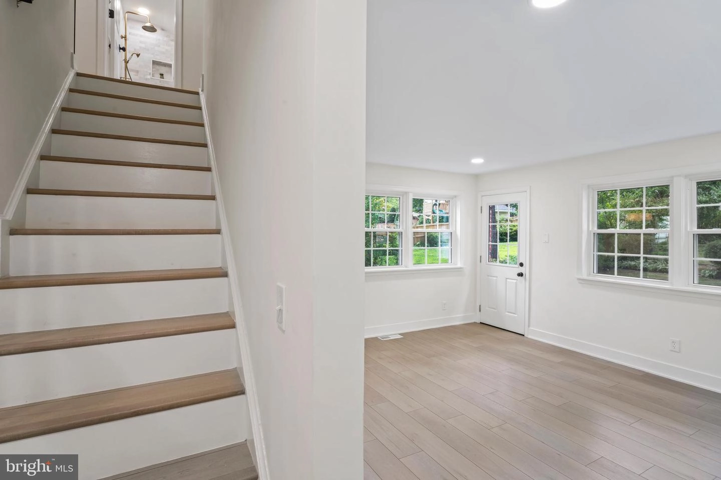 300 Williamsburg Dr, Silver Spring, MD 20901 photo 31