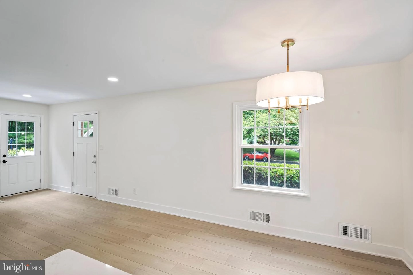 300 Williamsburg Dr, Silver Spring, MD 20901 photo 19