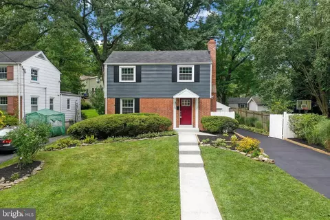 300 Williamsburg Dr, Silver Spring, MD 20901 photo 2