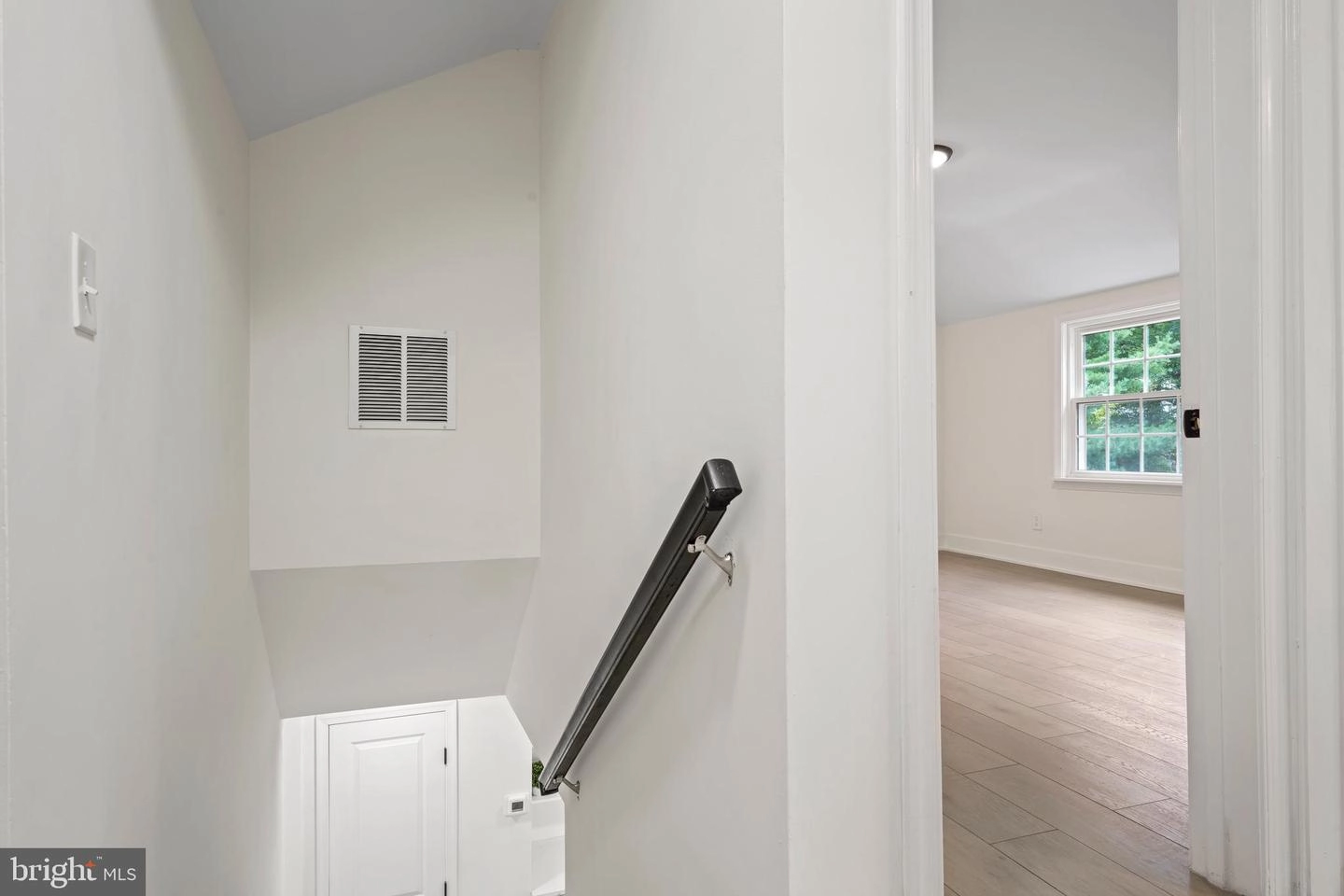 300 Williamsburg Dr, Silver Spring, MD 20901 photo 32
